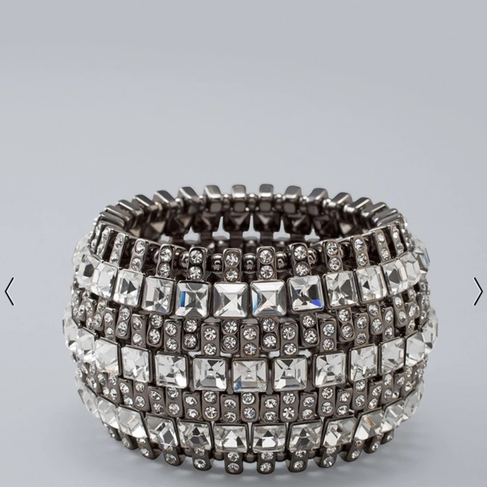 NWT White House Black Market Hematite Rhinestone Bracelet